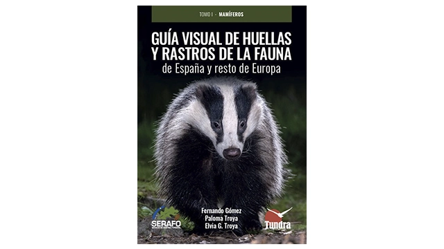 “Guía visual de huellas y rastros de la fauna de España y el resto de Europa” books signing